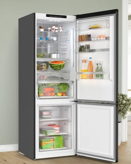 Холодильник BOSCH KGN49LBCF