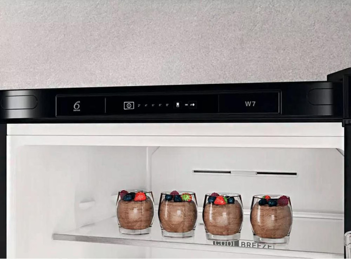 Холодильник WHIRLPOOL W7X82IK Холодильник WHIRLPOOL W7X82IK